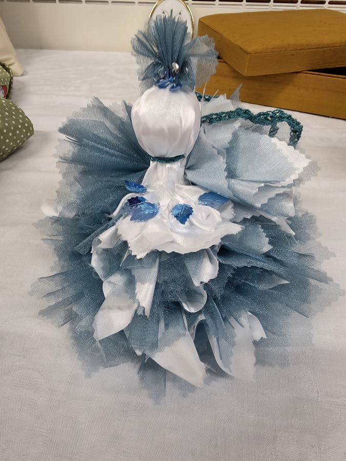 Dexi - angel made from the same materials as the wreath